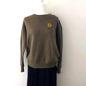 SWS Active Green Sunflower Good Vibes Boyfriend Crewneck Sweater size. M…